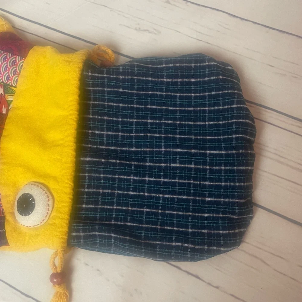 Hand Made Fish Backpack - Picture 3 of 5